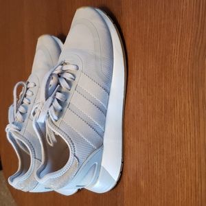 Womens addidas size 8